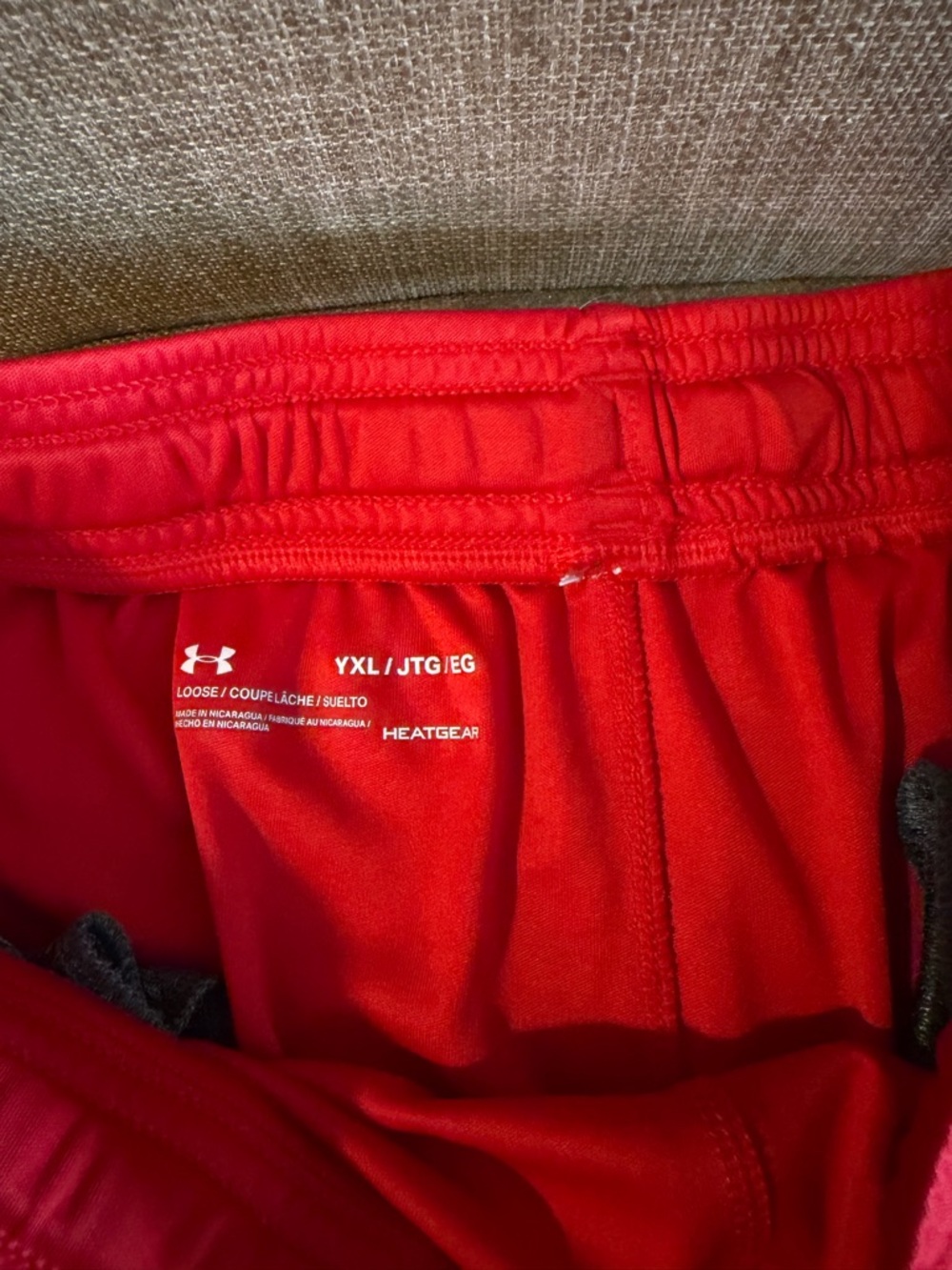 Under Armour Performance Shorts - Picture 3 of 5